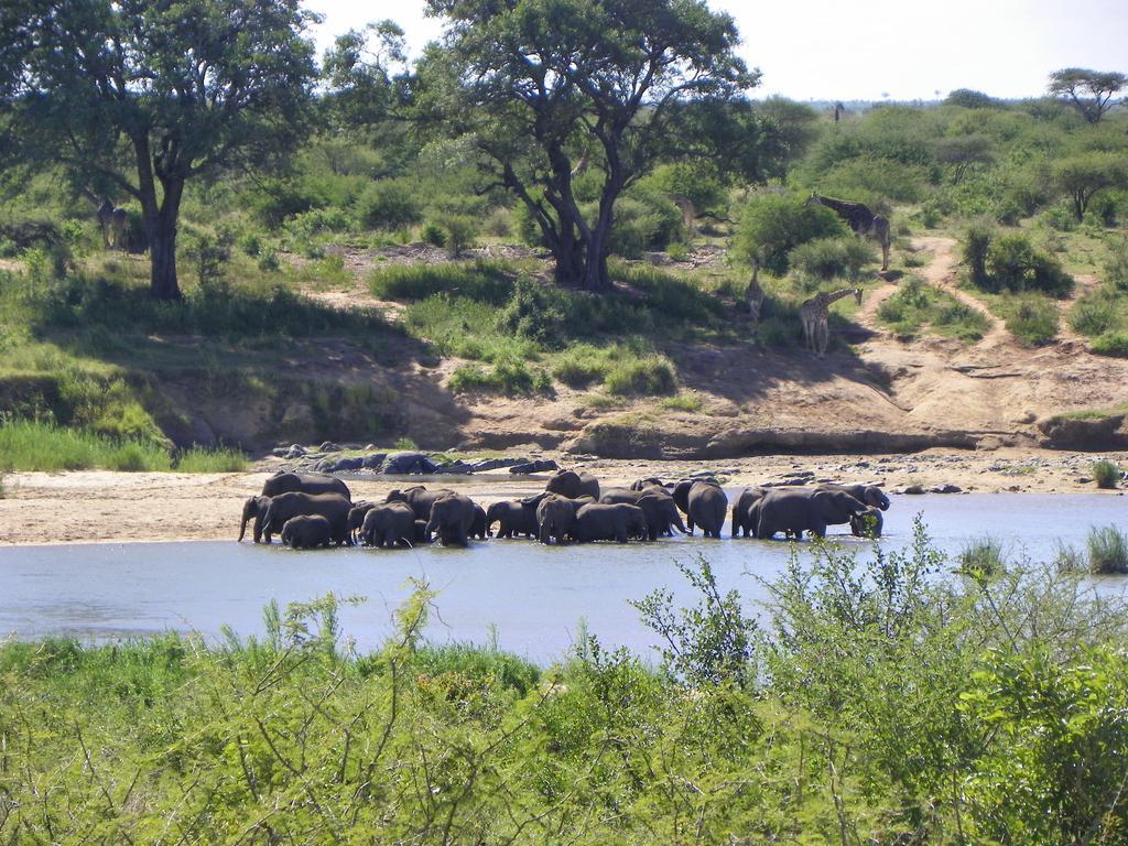 Pestana Kruger Lodge Malalane Exterior photo